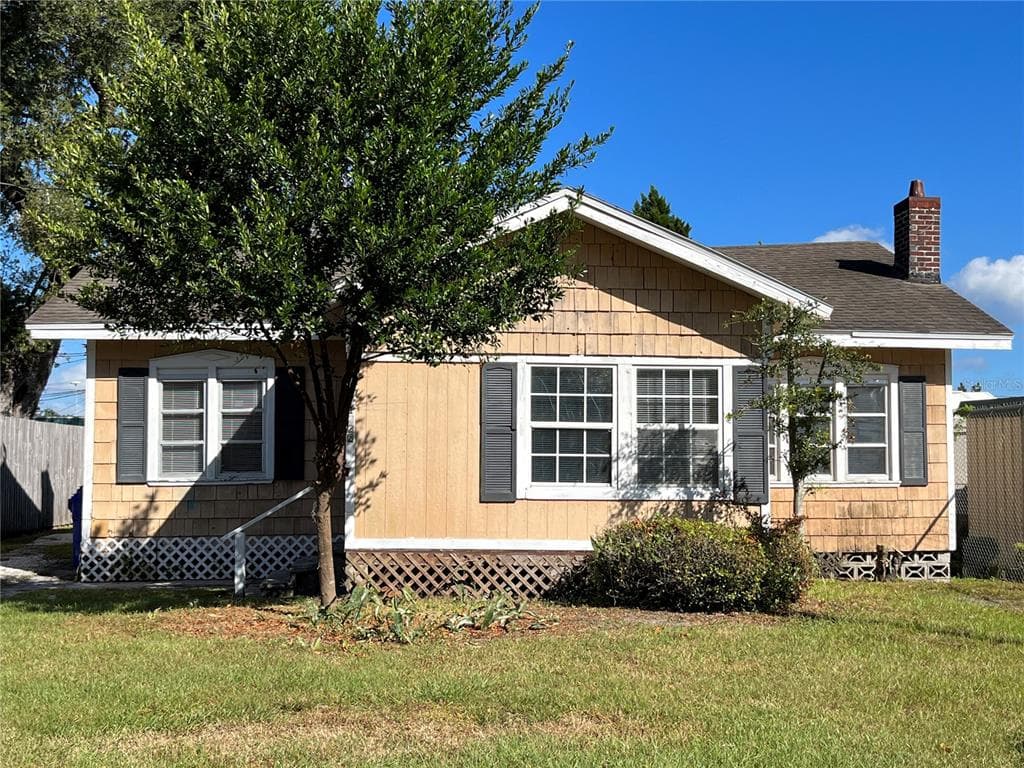 1222 E LEMON STREET LAKELAND, FL 33801