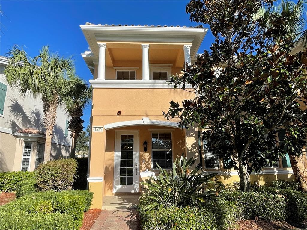 1525 NAPOLI DRIVE E SARASOTA, FL 34232