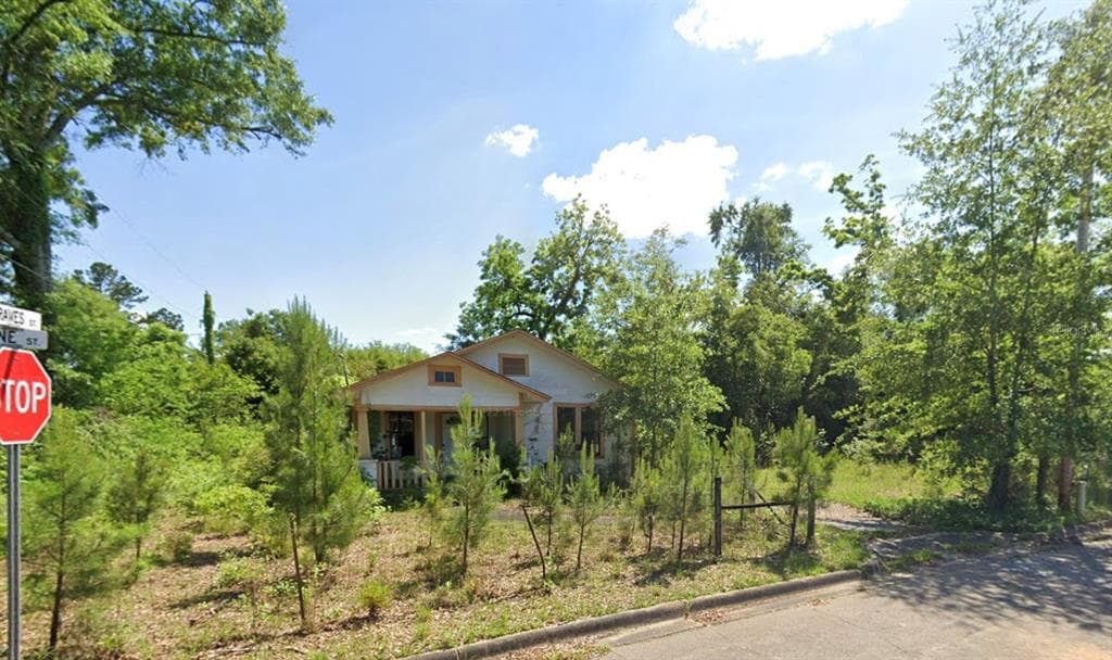 4213 PINE STREET MARIANNA, FL 32448