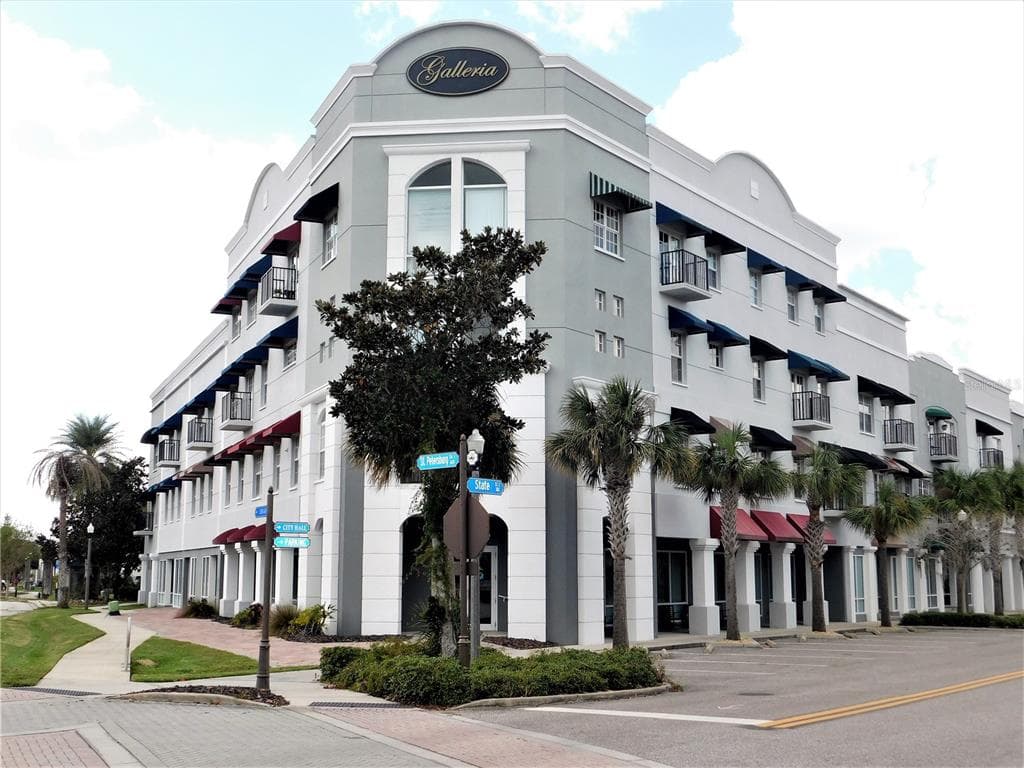 300 STATE STREET E UNIT 323 OLDSMAR, FL 34677