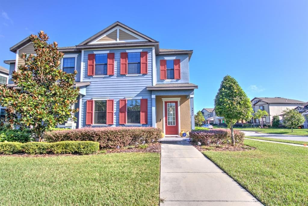 5832 CIRCA FISHHAWK BOULEVARD LITHIA, FL 33547