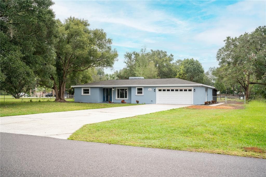 1117 HUMMINGBIRD LANE BRANDON, FL 33511