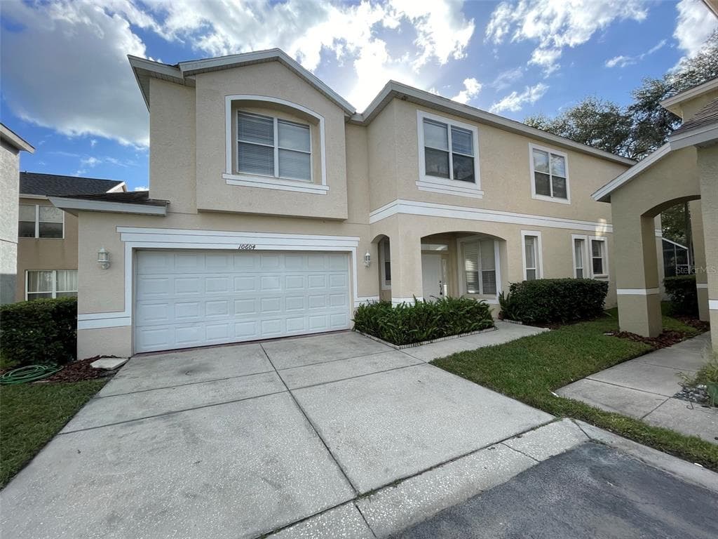 10604 COBHAM WOOD COURT TAMPA, FL 33626