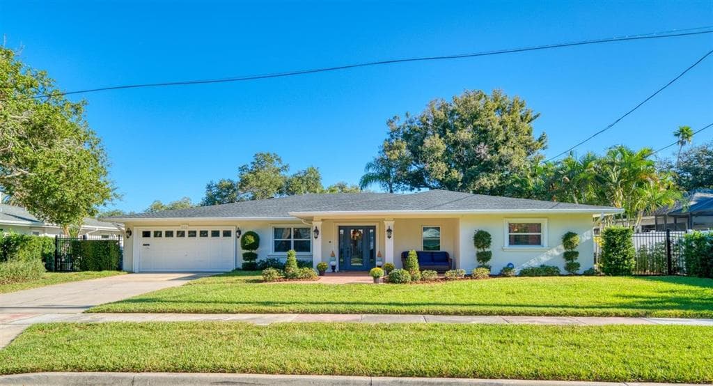 222 OCALA ROAD BELLEAIR, FL 33756