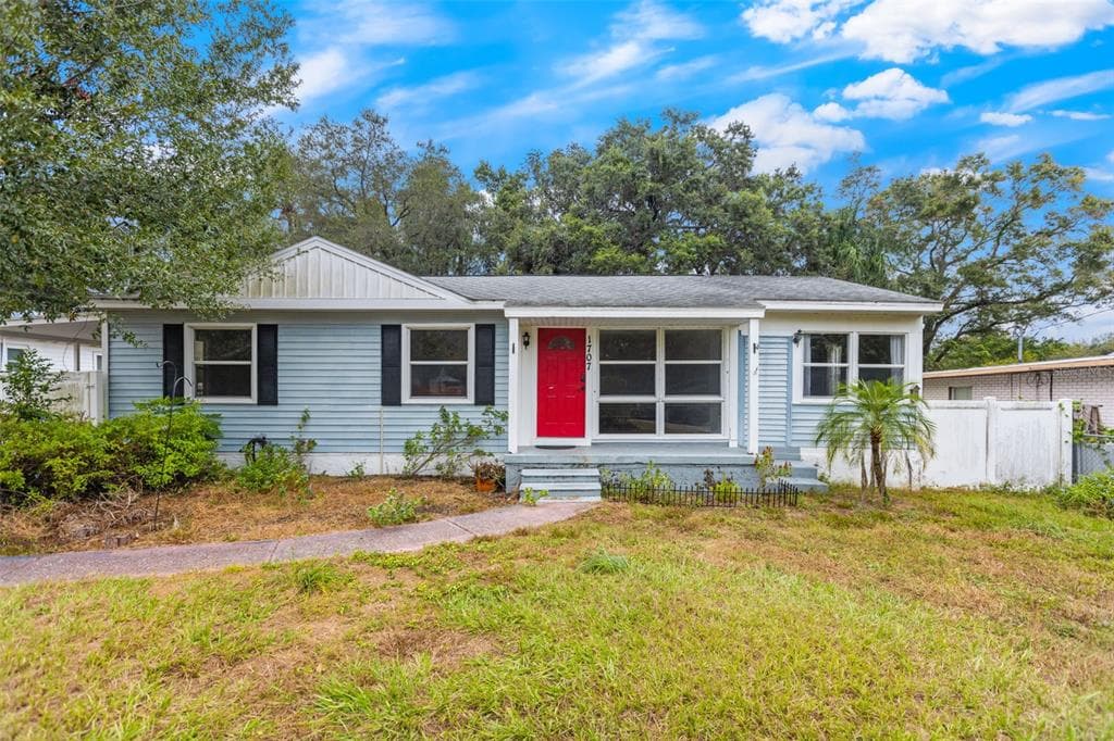 1707 W PERDIZ STREET TAMPA, FL 33612