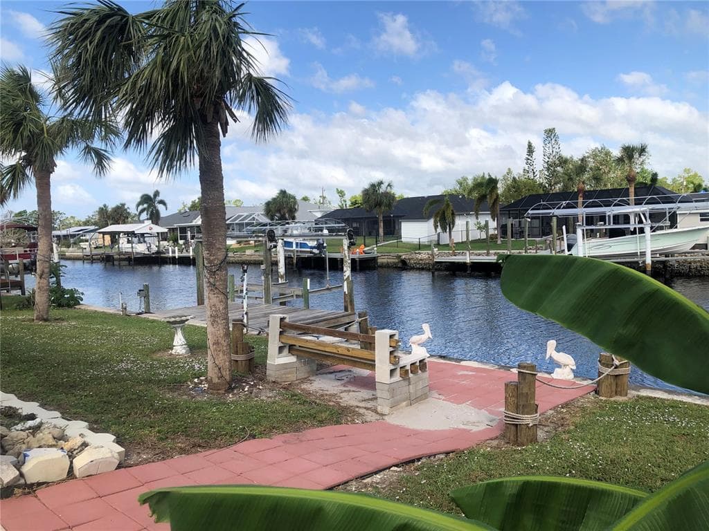 18334 BURKHOLDER CIRCLE PORT CHARLOTTE, FL 33948