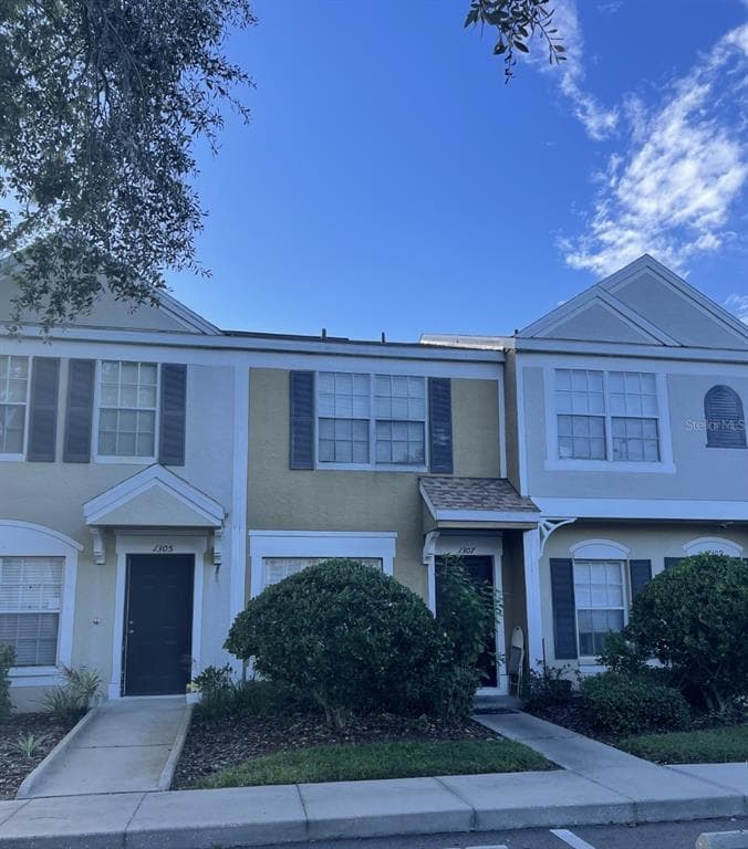 1307 COSTA MESA DRIVE WESLEY CHAPEL, FL 33543