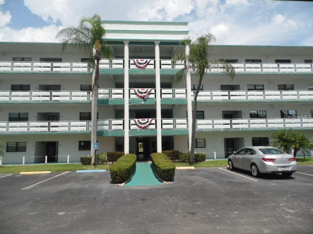 5970 80TH STREET N UNIT 412 ST PETERSBURG, FL 33709