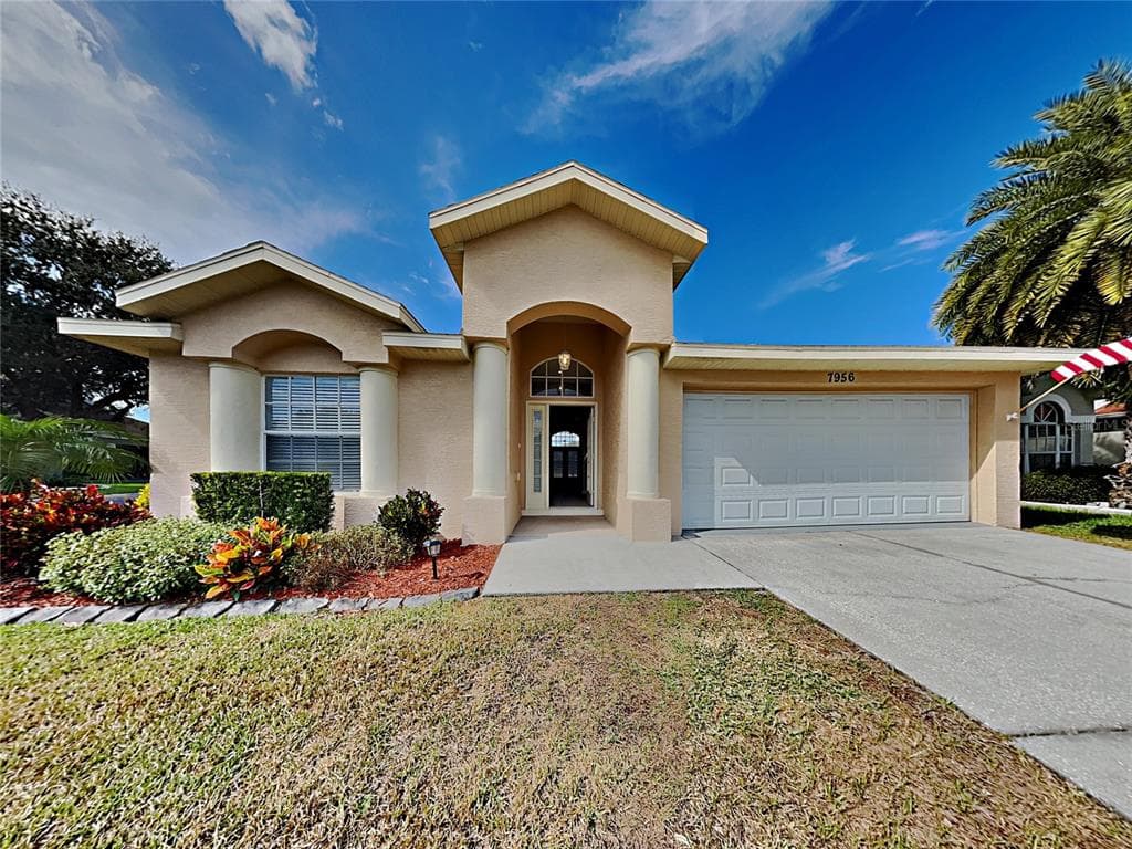 7956 FLORADORA DRIVE NEW PORT RICHEY, FL 34654
