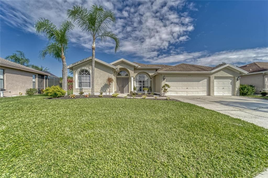 13016 PRESTWICK DRIVE RIVERVIEW, FL 33579