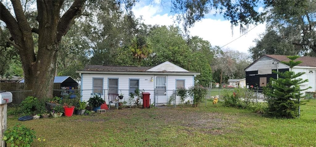 604 MONROE STREET PLANT CITY, FL 33563