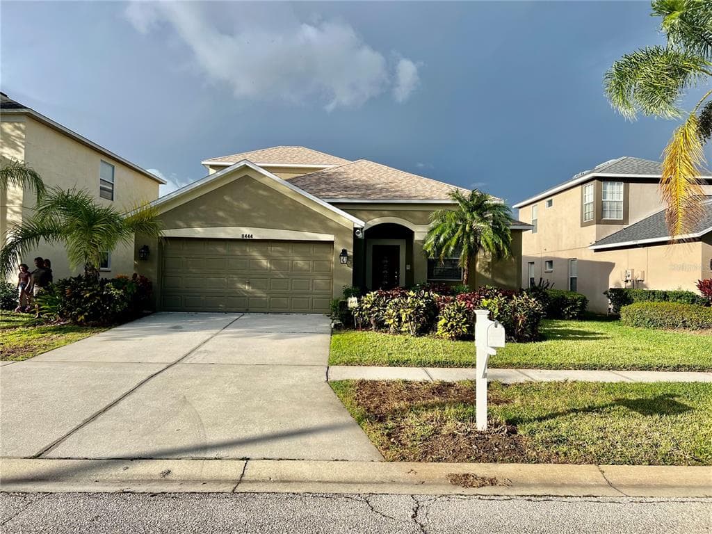 11444 VILLAGE BROOK DRIVE RIVERVIEW, FL 33579