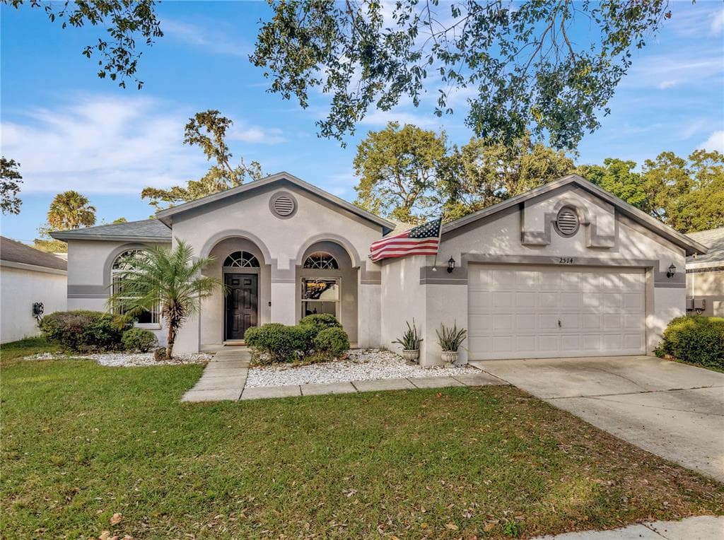 2514 ALLWOOD AVENUE VALRICO, FL 33596