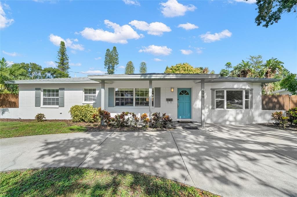 699 PINELLAS POINT DRIVE S ST PETERSBURG, FL 33705