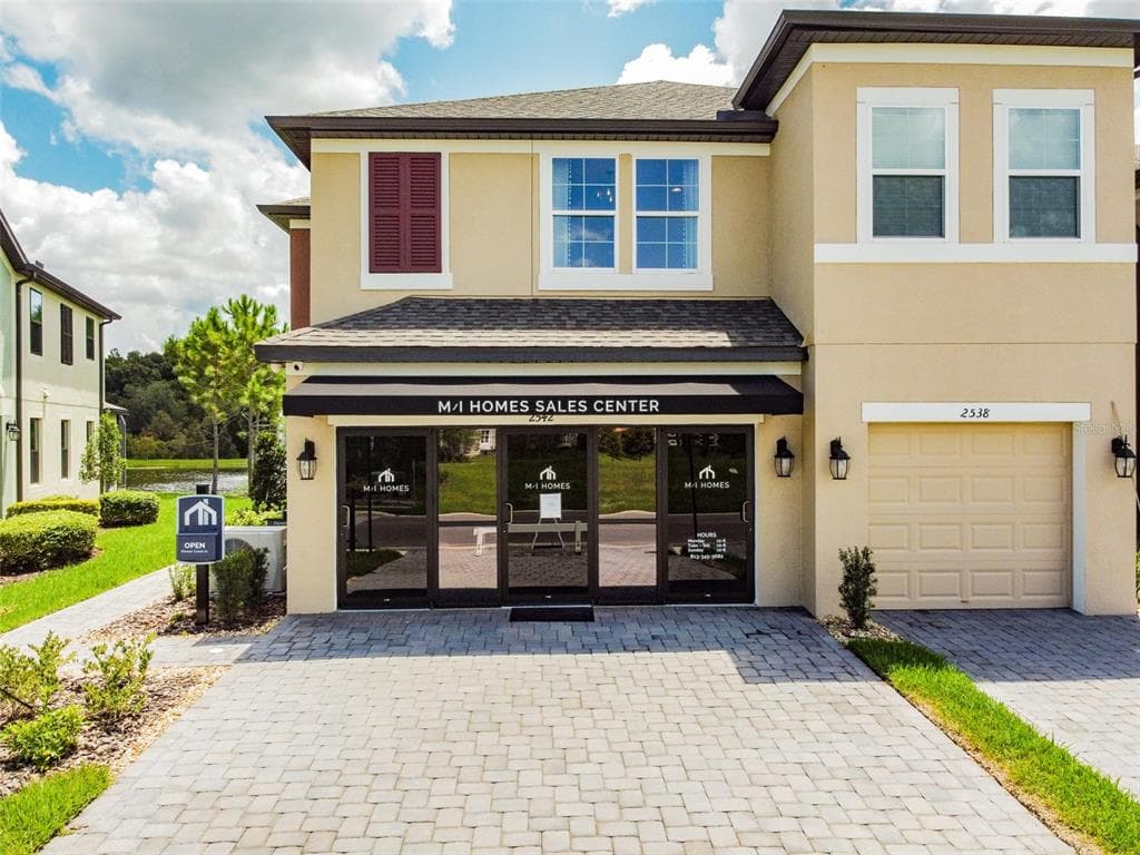 2542 STAPLEFORD LANE WESLEY CHAPEL, FL 33543