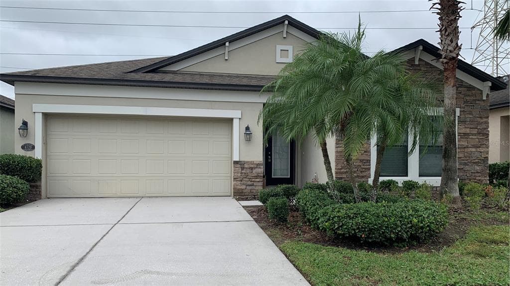 4720 WOODS LANDING LANE