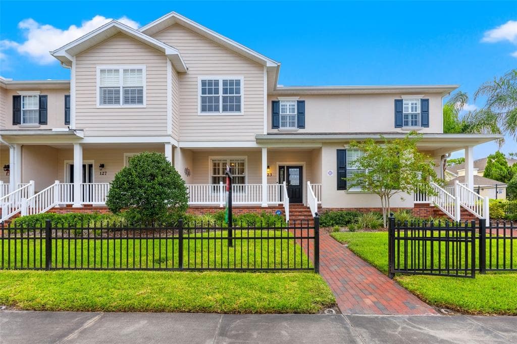 123 49TH AVENUE N ST PETERSBURG, FL 33703