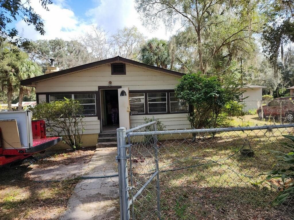 1551 W LOCKPORT LANE DUNNELLON, FL 34434
