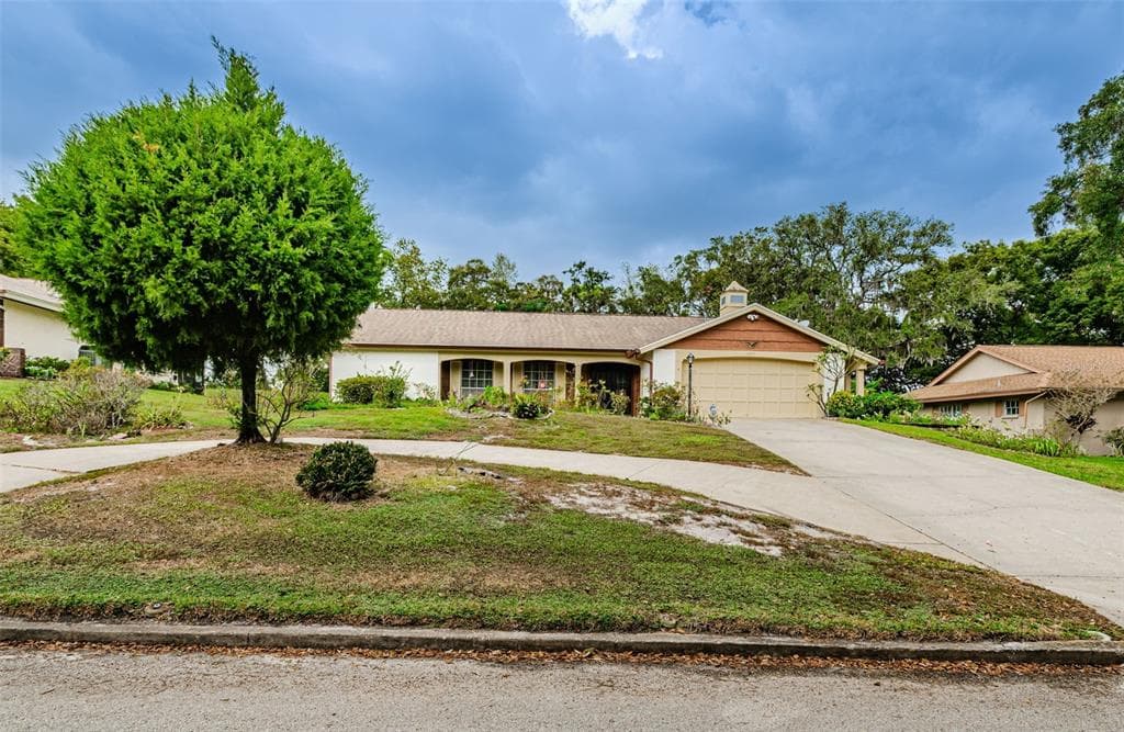 12617 CLOCK TOWER PARKWAY BAYONET POINT, FL 34667
