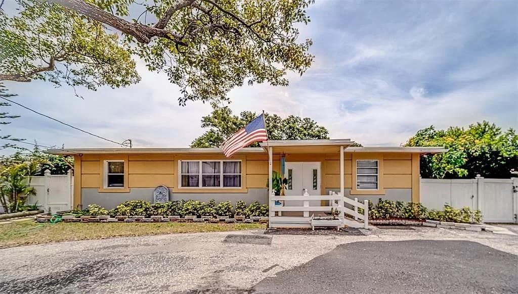 2335 EVANS ROAD CLEARWATER, FL 33763
