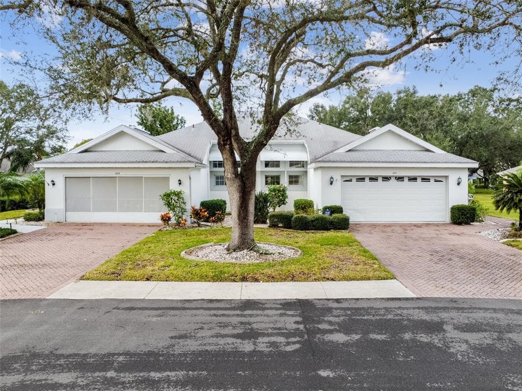 651 MCDANIEL STREET UNIT 177 SUN CITY CENTER, FL 33573