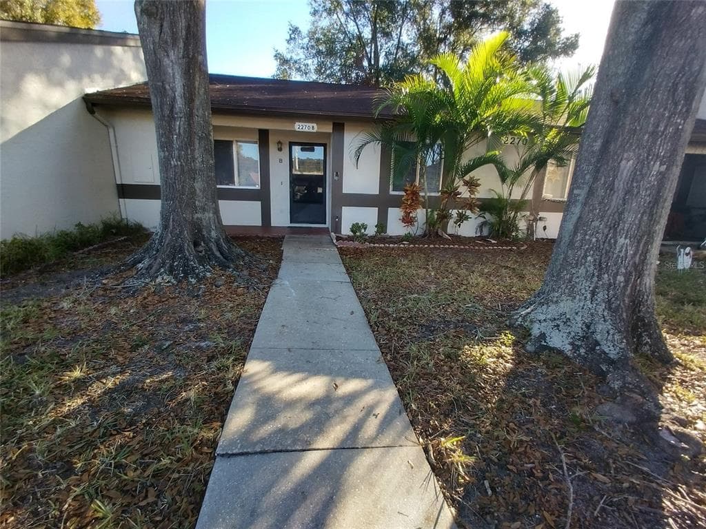2270 ALDEN LANE UNIT B PALM HARBOR, FL 34683