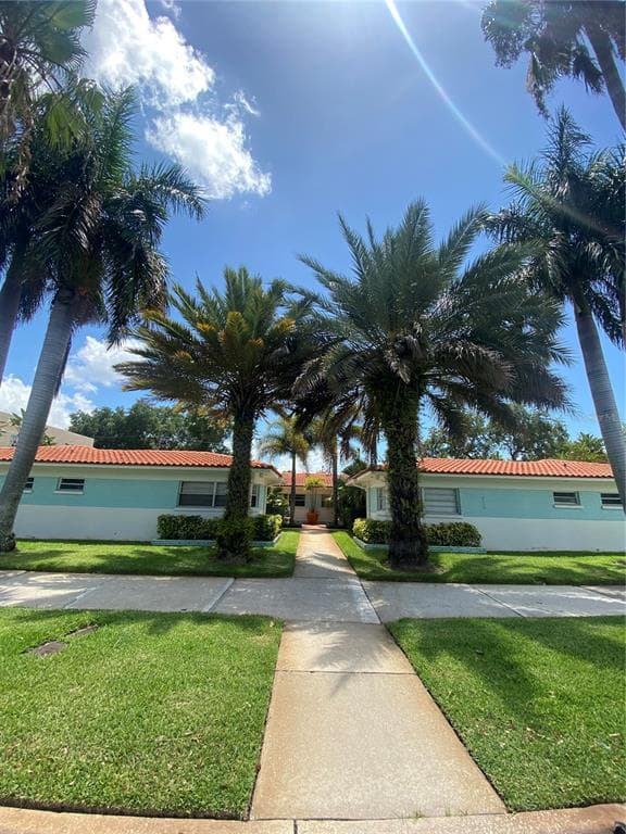 70 DAVIS BOULEVARD UNIT 1 TAMPA, FL 33606