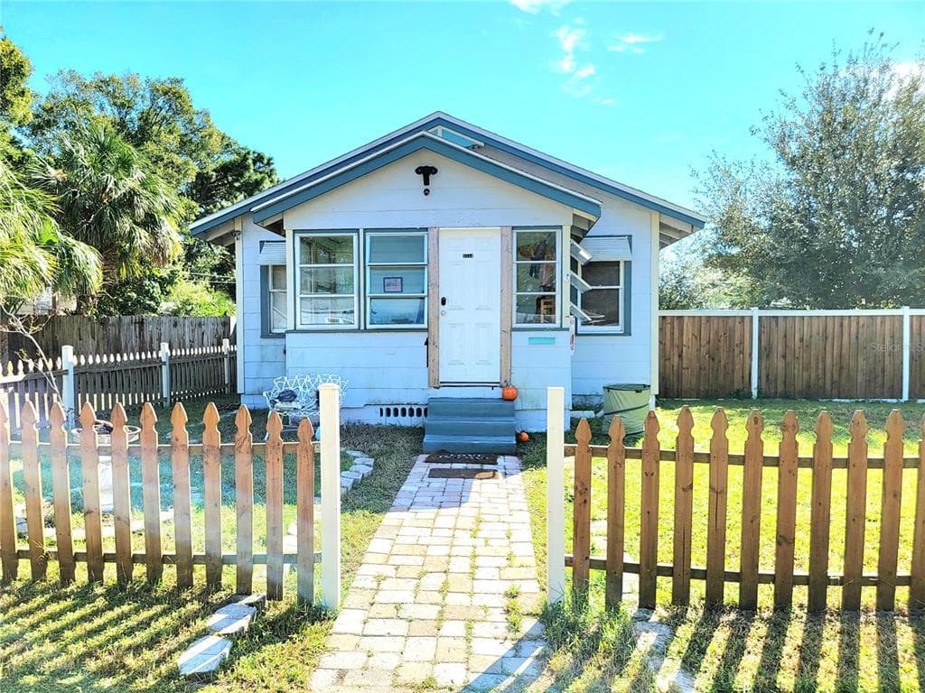 3554 4TH AVENUE N ST PETERSBURG, FL 33713
