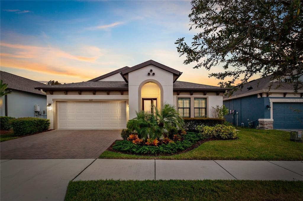 5019 BALLANTRAE BOULEVARD LAND O LAKES, FL 34638