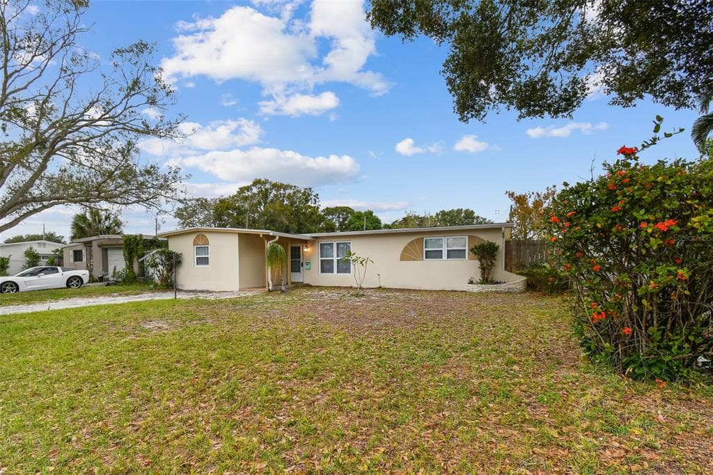 4801 28TH AVENUE N ST PETERSBURG, FL 33713