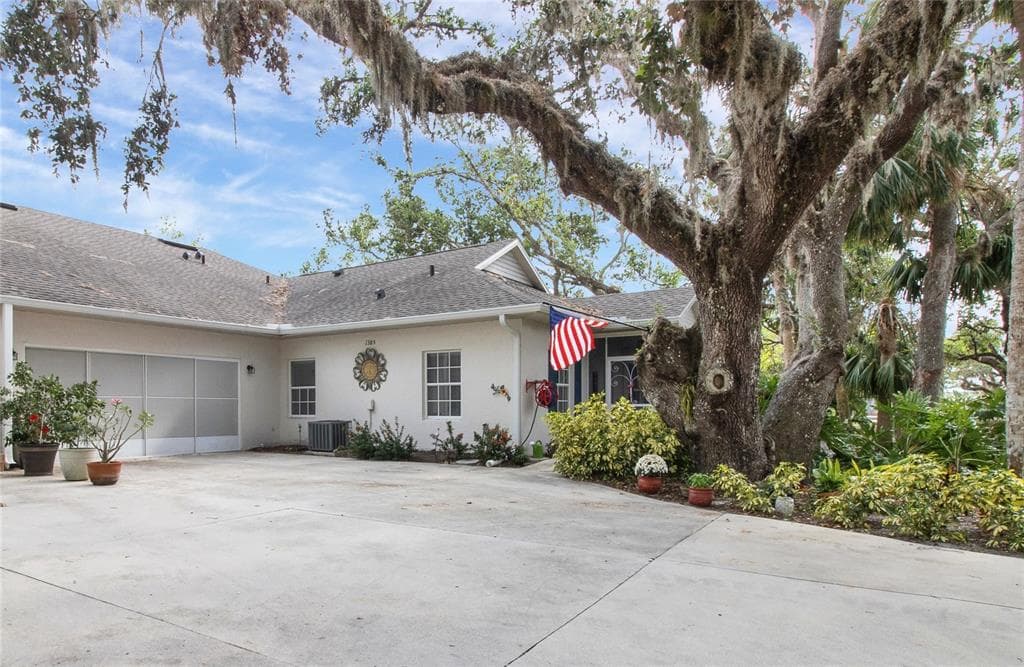 1385 RED OAK LANE PORT CHARLOTTE, FL 33948
