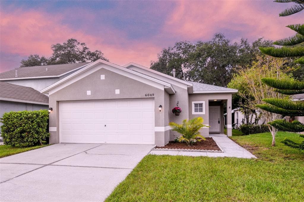 6049 LANSHIRE DRIVE TAMPA, FL 33634