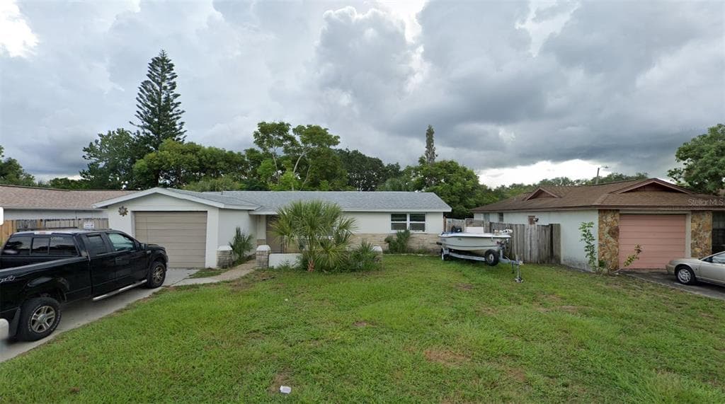 8628 ROBLE WAY PORT RICHEY, FL 34668