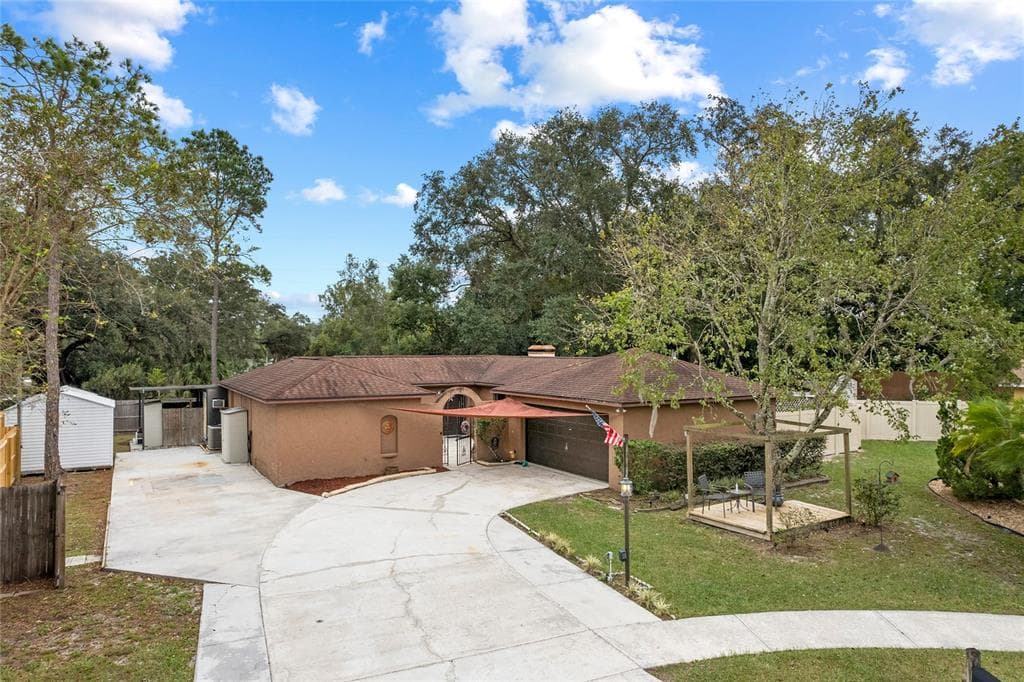2417 TOWERY TRAIL LUTZ, FL 33549
