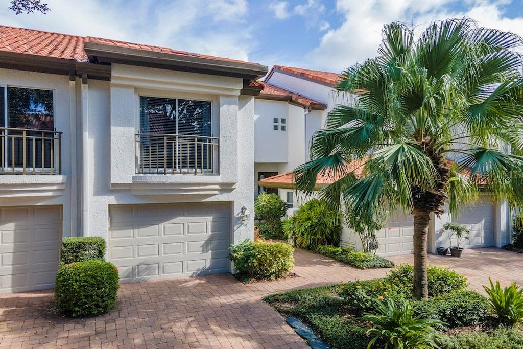 1101 SHIPWATCH CIRCLE TAMPA, FL 33602