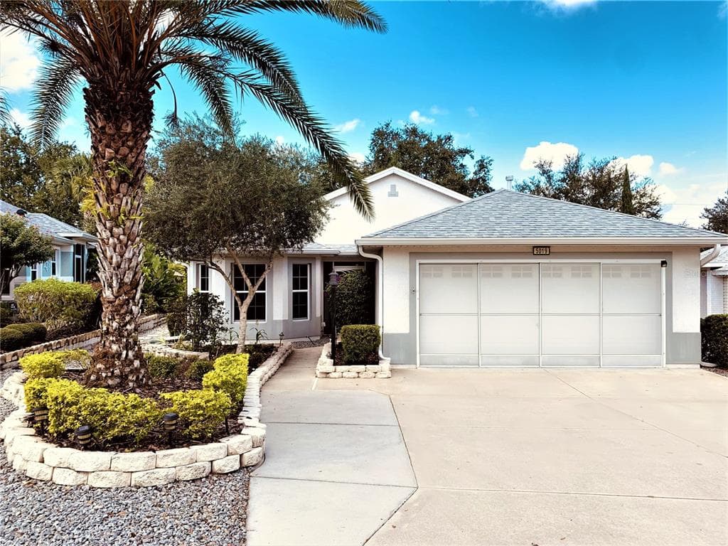 5019 PORTSMOUTH STREET TAVARES, FL 32778