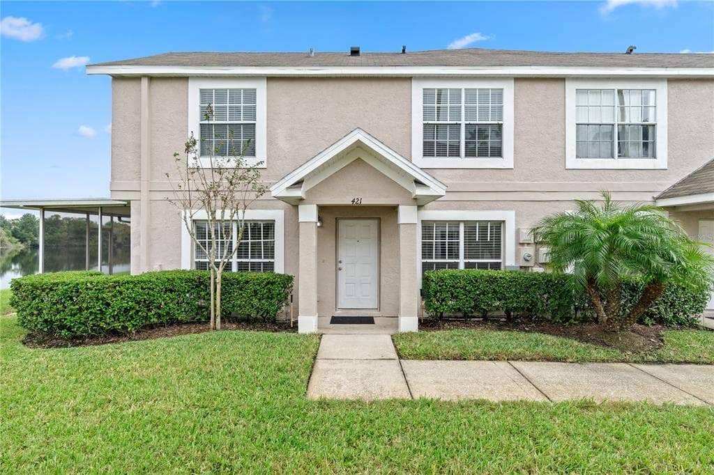 421 KENSINGTON LAKE CIRCLE BRANDON, FL 33511