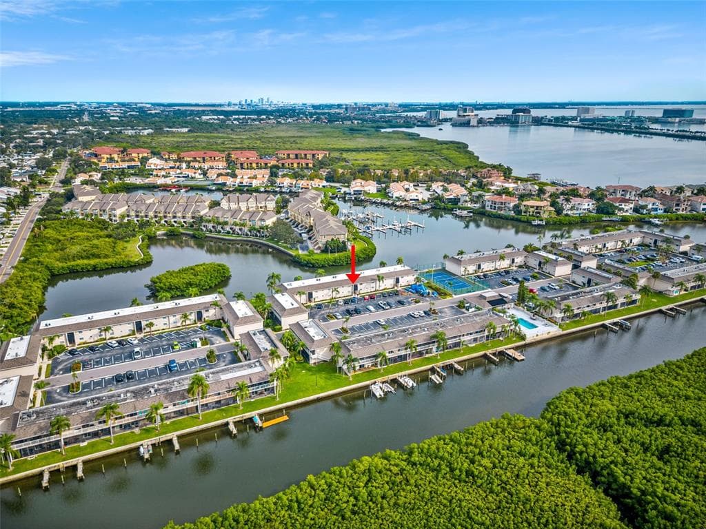 8816 BAY POINTE DRIVE UNIT 106 TAMPA, FL 33615