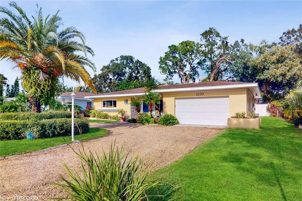1330 ROBIN ROAD S ST PETERSBURG, FL 33707