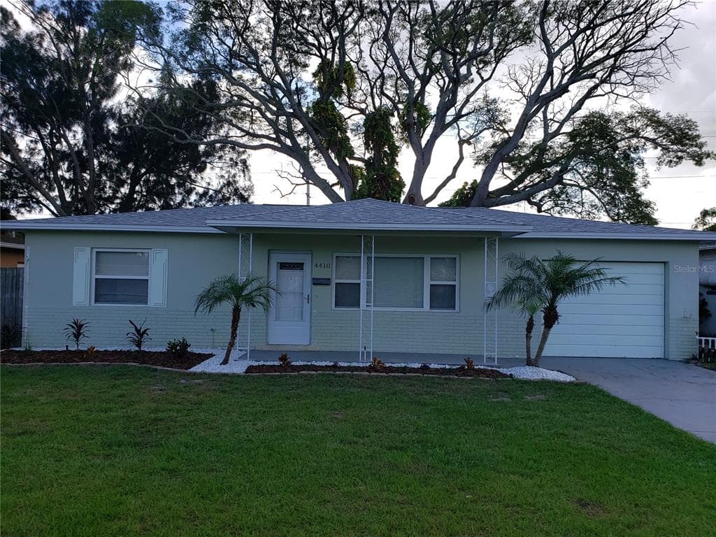 4410 15TH AVENUE N ST PETERSBURG, FL 33713