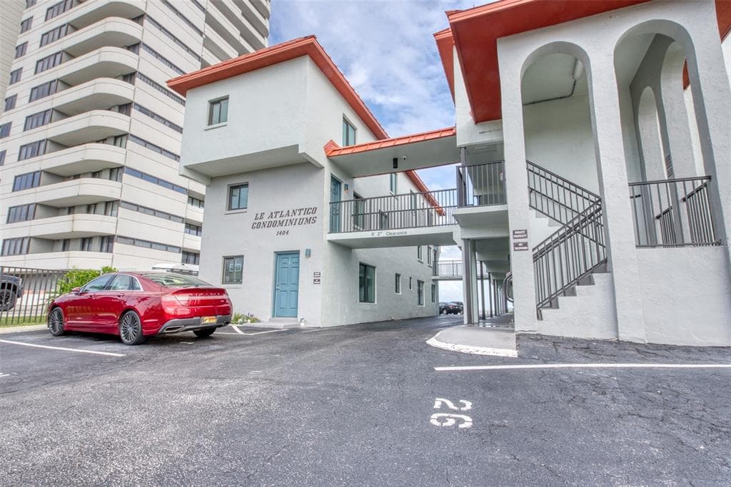 1404 N ATLANTIC AVENUE UNIT 290 DAYTONA BEACH, FL 32118