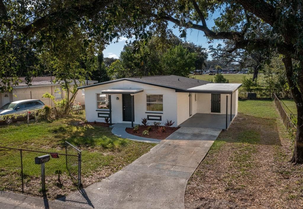 4303 DELEUIL AVENUE TAMPA, FL 33610