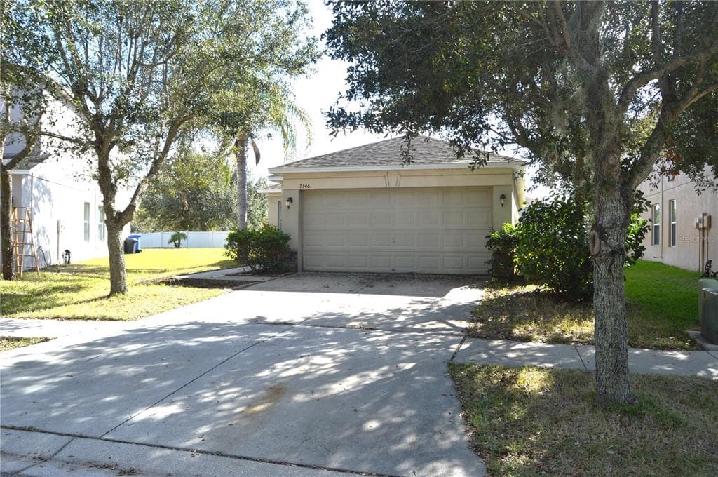 7346 LUMBER PORT DRIVE RUSKIN, FL 33573