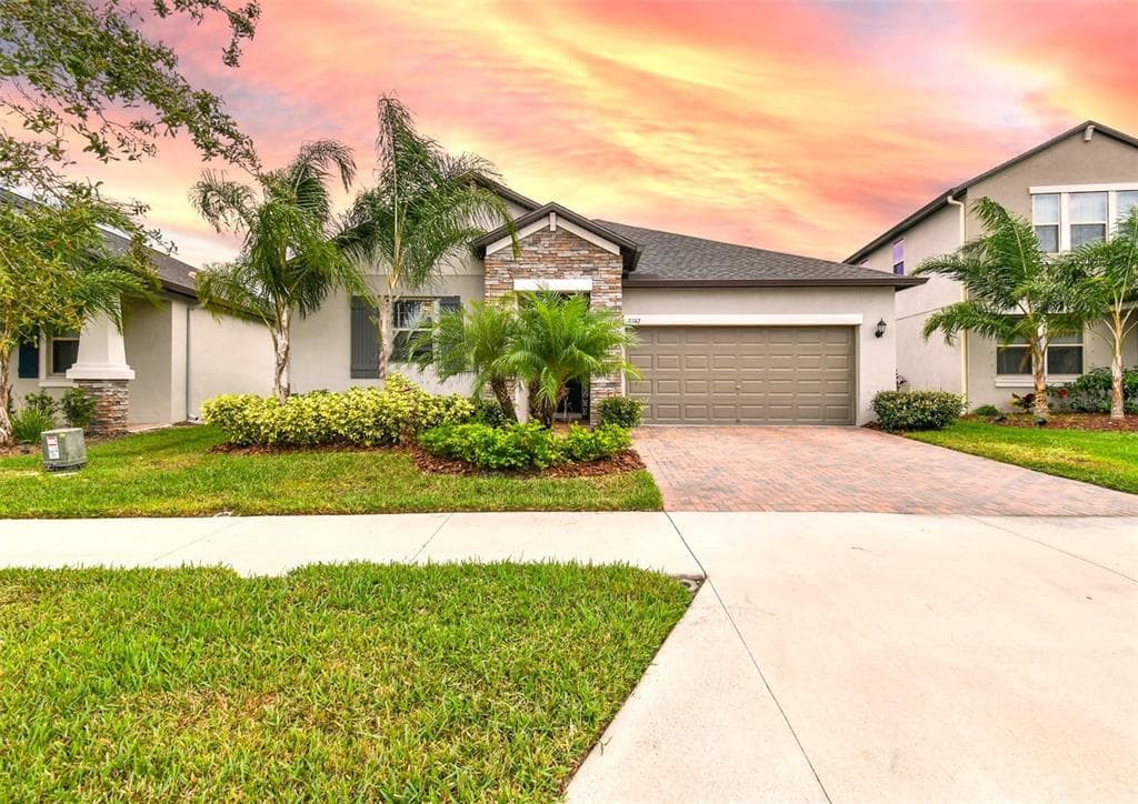 8742 CAPSTONE RANCH DRIVE NEW PORT RICHEY, FL 34655