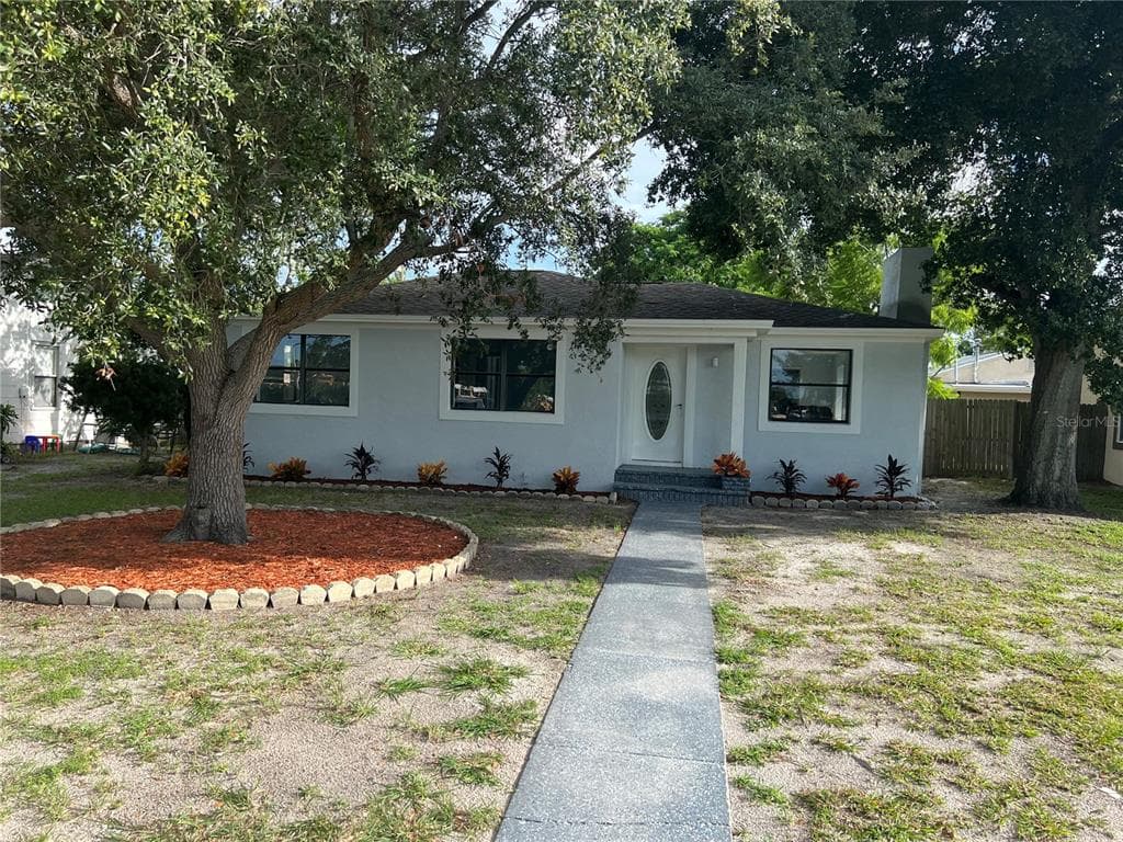 4929 6TH AVENUE S ST PETERSBURG, FL 33707