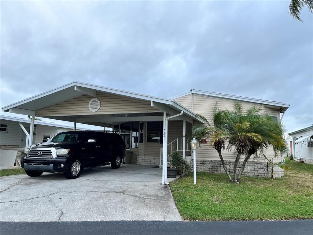 7241 MOUNT ARLINGTON DRIVE NE UNIT 433 ST PETERSBURG, FL 33702