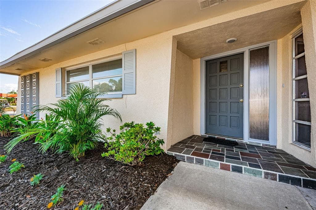 1599 ANDOVER DRIVE DUNEDIN, FL 34698