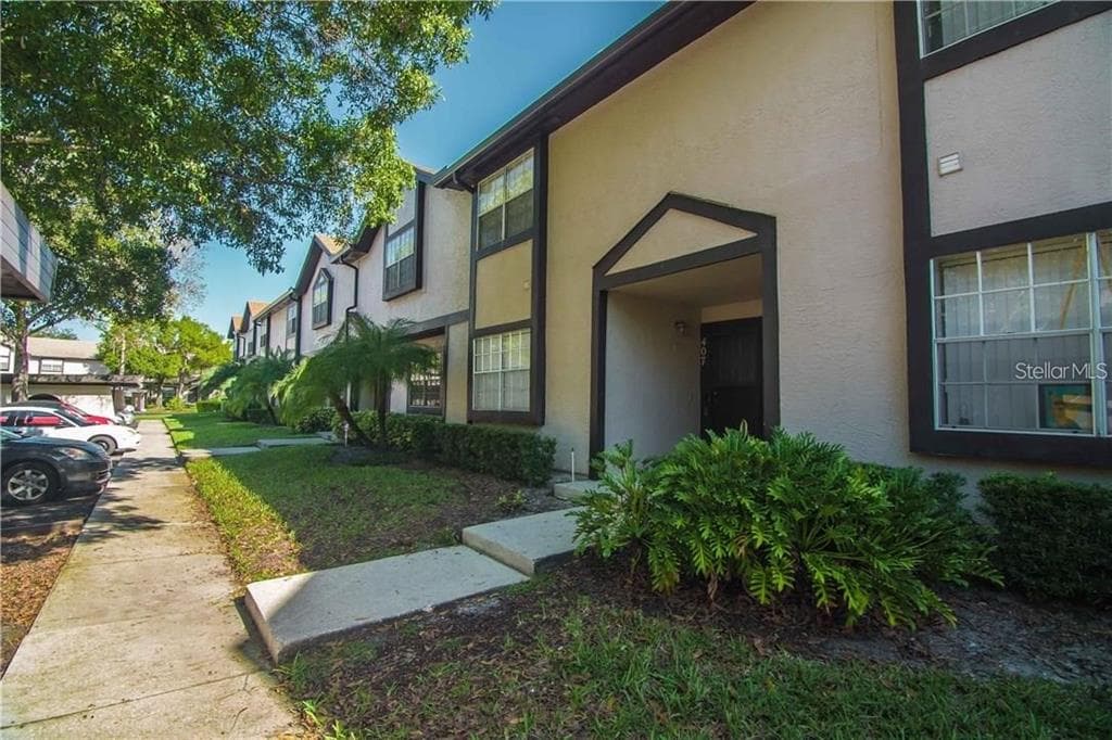 407 BOUGH AVENUE CLEARWATER, FL 33760