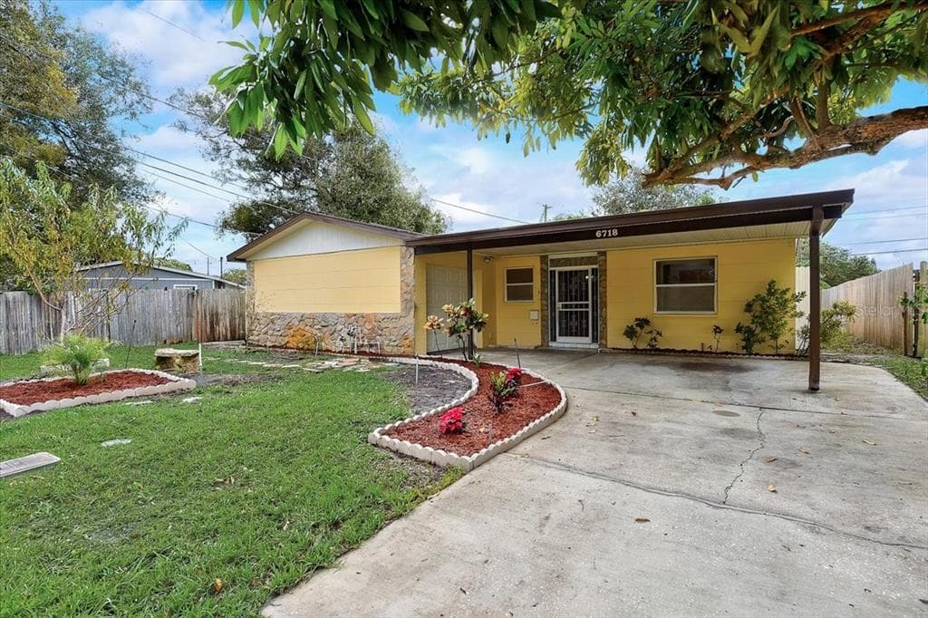 6718 80TH AVENUE N PINELLAS PARK, FL 33781