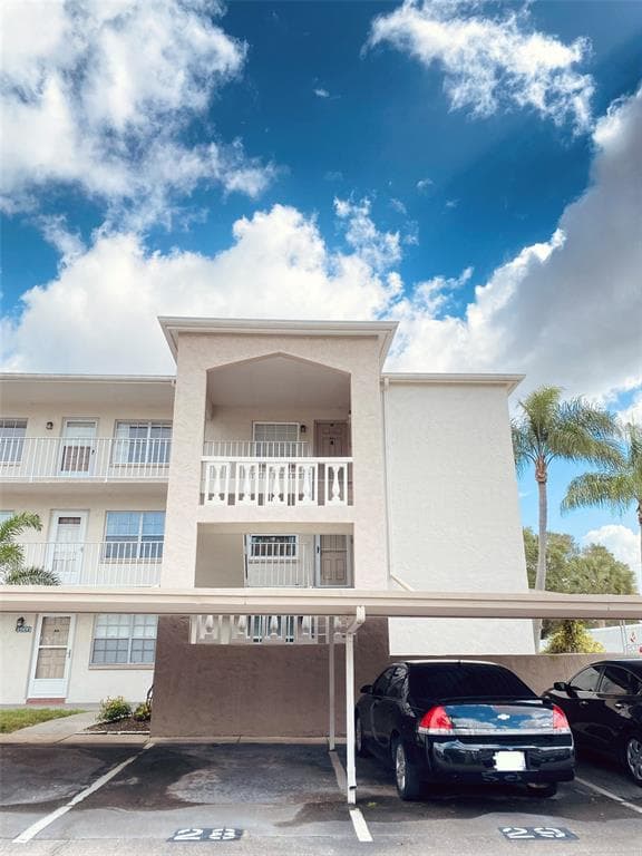 952 VIRGINIA STREET UNIT 210 DUNEDIN, FL 34698